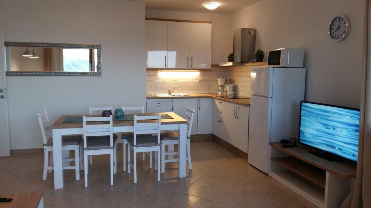 Haus Mit Meerblick Lopar Kültér fotó