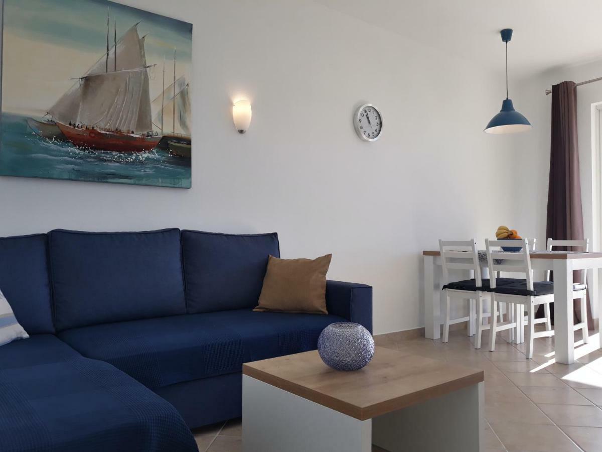 Haus Mit Meerblick Lopar Kültér fotó