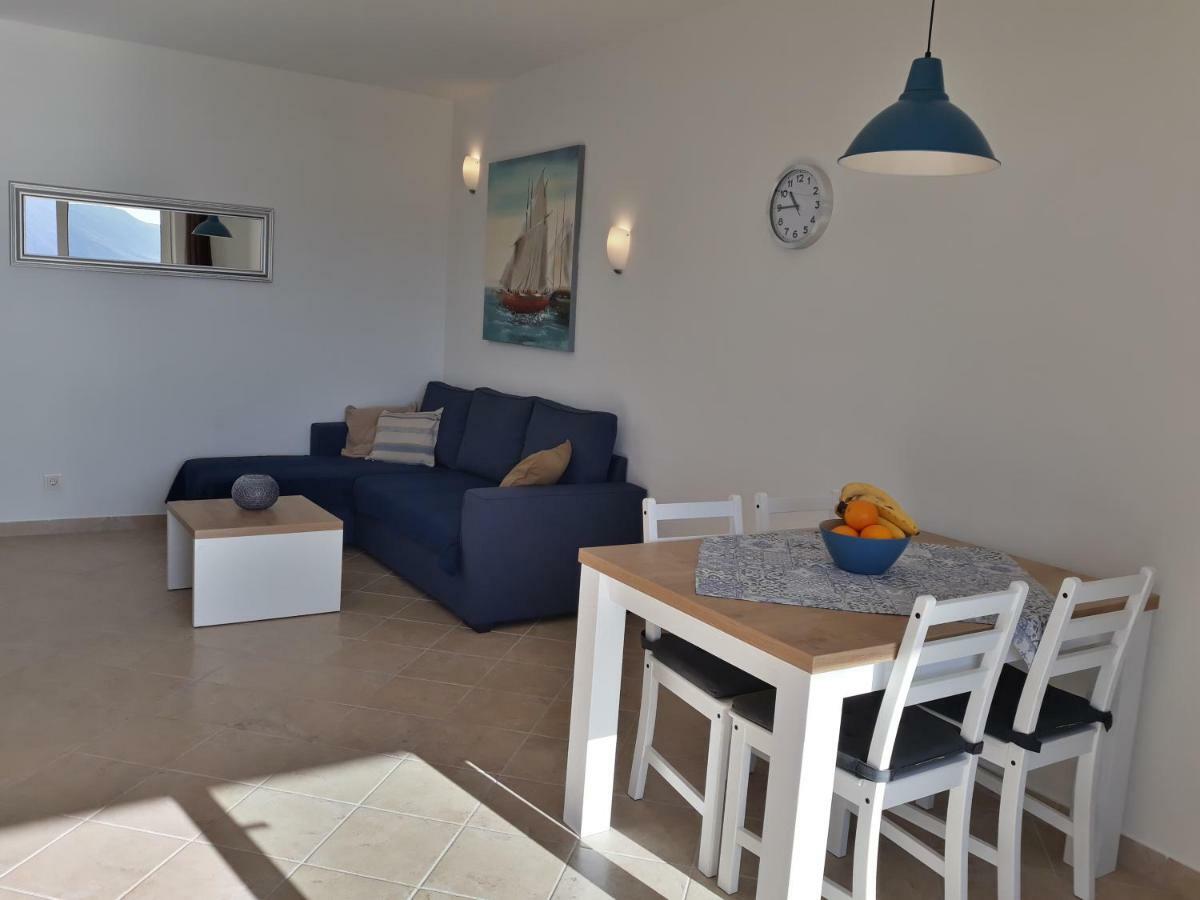 Haus Mit Meerblick Lopar Kültér fotó