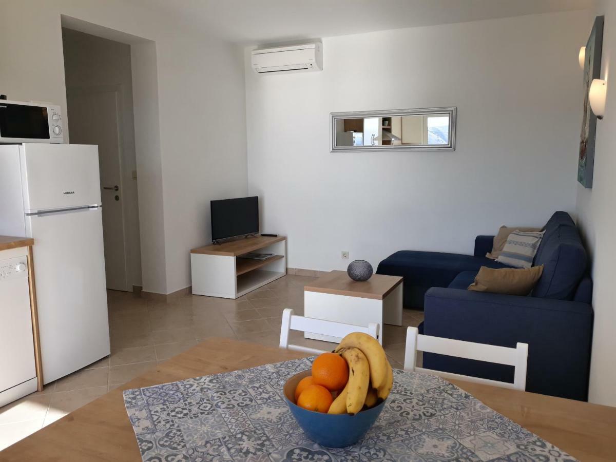 Haus Mit Meerblick Lopar Kültér fotó